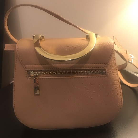 Primadonna Saddle Purse - Picture 3 of 6